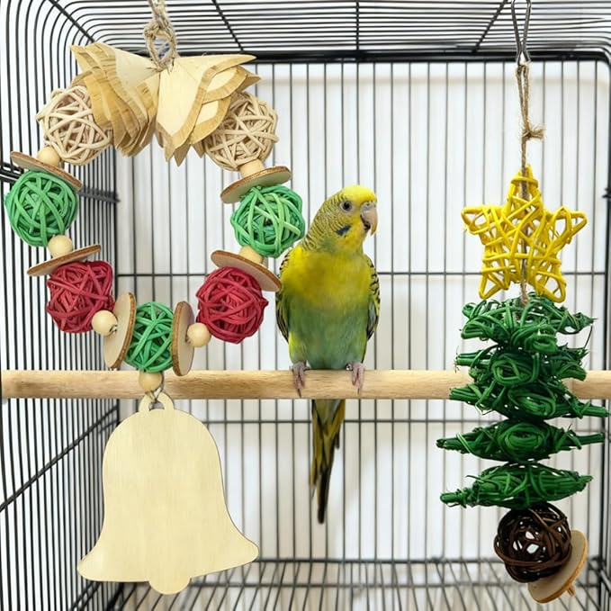 Bird Toys - Christmas Parrot Toys, Cage Enrichment | Foraging Wreath | Chewing and Shredding | Ideal for Parakeets/Cockatiels/Conures/Lovebirds and Small to Medium Birds