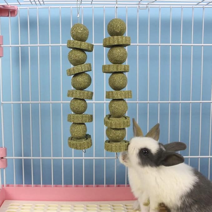 kathson 3Pcs Bunny Chew Toys Rabbit Chewing Toy for Teeth Grinding Chinchilla Treats Timothy Grass Cake Molar Balls for Guinea Pigs Hamsters Gerbils Rats Squirrels Playing Improve Pets Dental