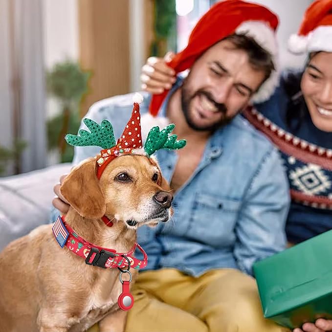 DAGANXI Christmas Tactical Dog Collar, Adjustable Military Training Nylon Dog Collar with Control Handle and Metal Buckle for Medium and Large Dogs, with Patches and Airtags Case (M, Christmas red)