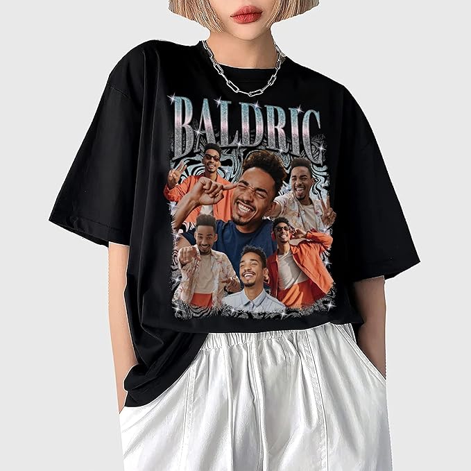 Custom Bootleg Rapper Graphic Tees Shirt – Retro 90s Vintage Style, Personalized Gift for Girlfriend, Birthday, Valentine