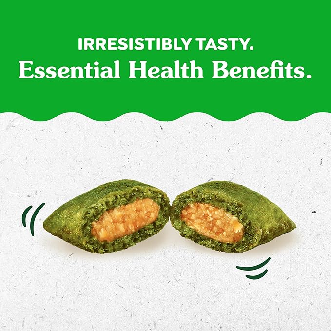 Greenies Feline Smartbites Skin & Fur Health Crunchy and Soft Cat Treats, Chicken Flavor, 16 oz. Tub
