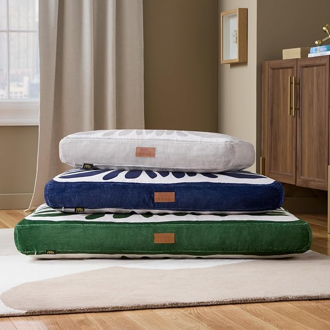 TOWN & COUNTRY LUXE CuddleTown Matisse Everwash® Pillow Pet Bed, Water Repellent Floor Pillow, Machine Washable Cover, Soft & Calming, Navy Blue, Medium 36"x28"x4"