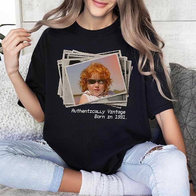 Custom Bootleg Rapper Graphic Tees Shirt – Retro 90s Vintage Style, Personalized Gift for Girlfriend, Birthday, Valentine