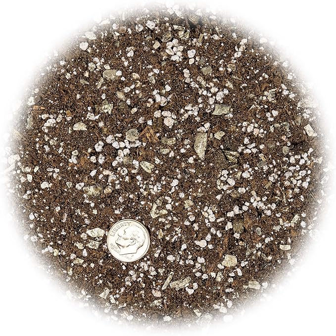 GARDENERA New Zealand Pinus Radiata Bark - 10 Quart - Organic Hand Mixed New Zealand Orchiata Pine Bark for Orchids - Medium Chips 9-12mm - (2 Bags of 5 Quart)